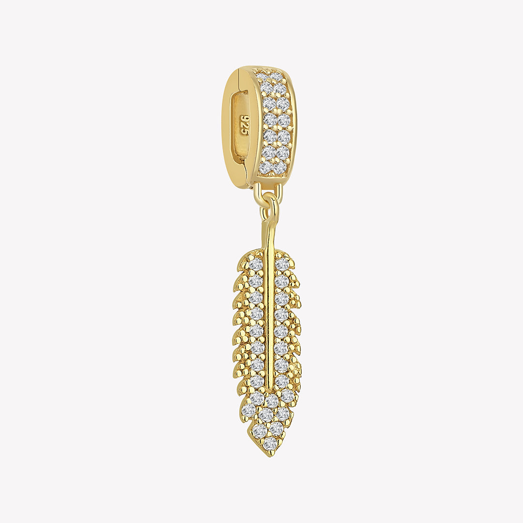 Pluma Charm