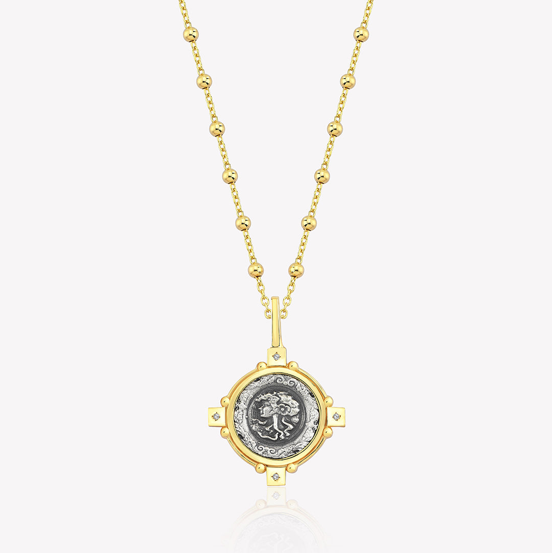 Nymphe Medallion Necklace