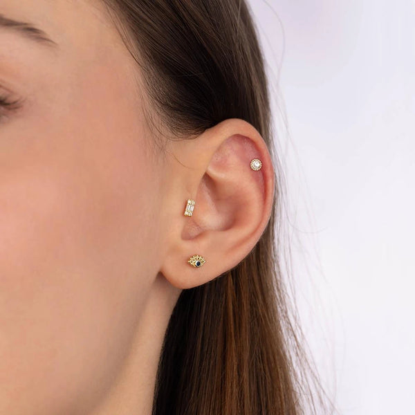 Kenarları Top Yuvarlak Taşlı Tragus Küpe
